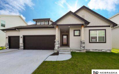 4430 S 213th Street, Elkhorn NE 68022