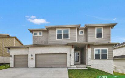 11128 N 161 Avenue, Bennington NE 68007